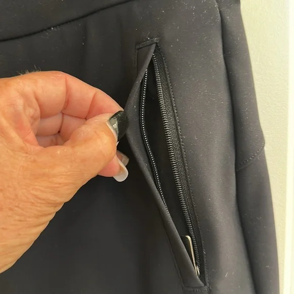 Lululemon black ankle work pants stretch - Picture 4 of 11